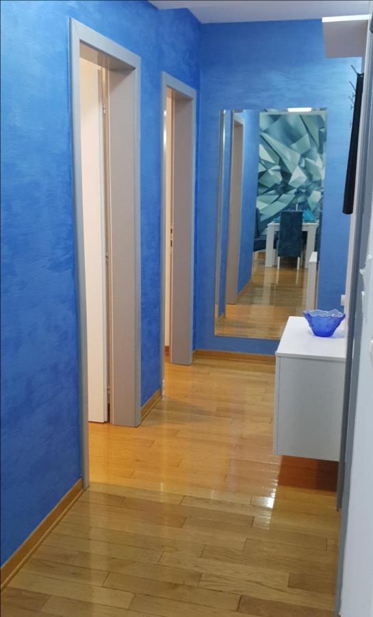 Apartman Kej Blue Free Parking Кралево Екстер'єр фото