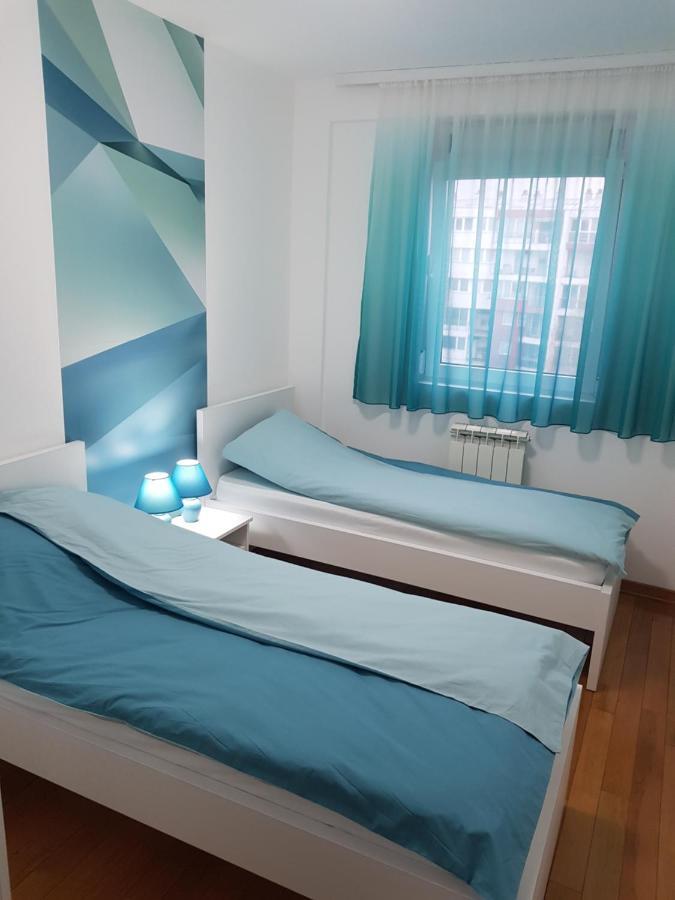 Apartman Kej Blue Free Parking Кралево Екстер'єр фото
